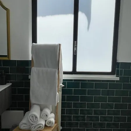 ベッド・アンド・ブレックファスト Stella *