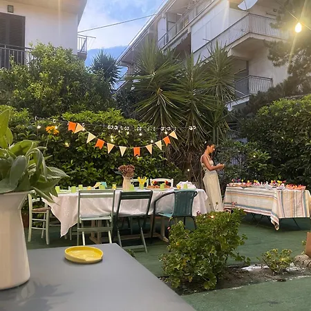 ベッド・アンド・ブレックファスト Stella *