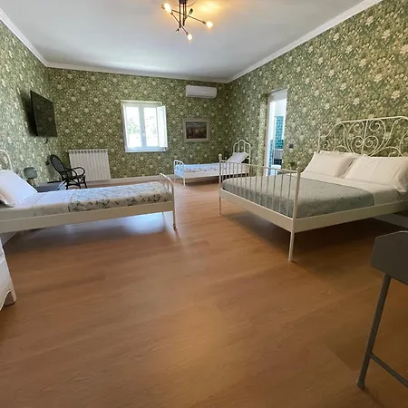 Stella Bed & Breakfast